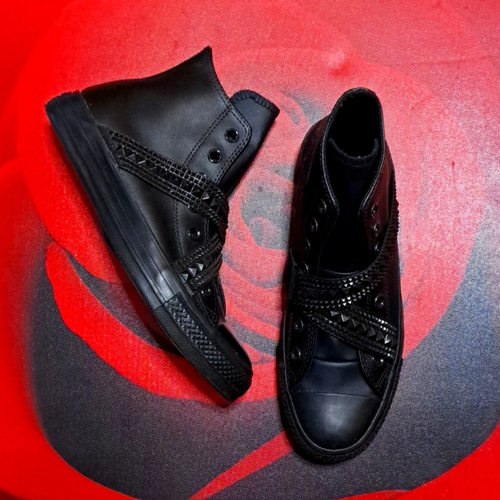 Converse Chuck Taylor Sneakers